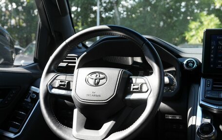 Toyota Land Cruiser, 2022 год, 9 660 000 рублей, 19 фотография