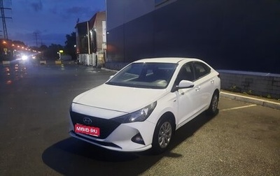 Hyundai Solaris II рестайлинг, 2021 год, 1 200 000 рублей, 1 фотография
