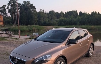 Volvo V40 Cross Country I, 2013 год, 1 250 000 рублей, 1 фотография