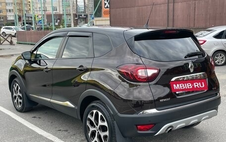 Renault Kaptur I рестайлинг, 2018 год, 1 620 000 рублей, 4 фотография