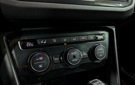 Volkswagen Tiguan II, 2018 год, 3 050 000 рублей, 21 фотография