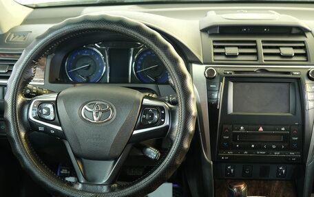 Toyota Camry, 2016 год, 2 339 000 рублей, 11 фотография