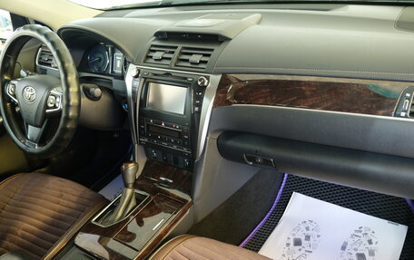 Toyota Camry, 2016 год, 2 339 000 рублей, 17 фотография