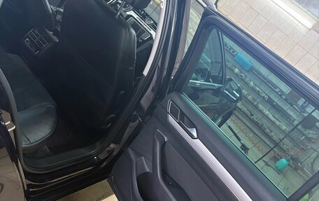 Volkswagen Passat B8 рестайлинг, 2015 год, 1 450 000 рублей, 9 фотография