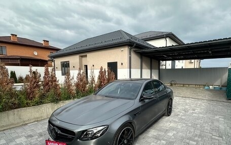 Mercedes-Benz E-Класс AMG, 2017 год, 6 400 000 рублей, 4 фотография