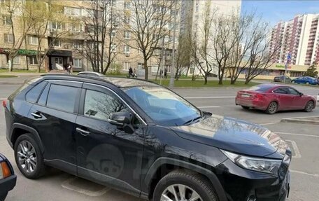 Toyota RAV4, 2020 год, 3 400 000 рублей, 7 фотография