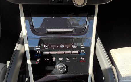 Porsche Cayenne III, 2025 год, 15 600 000 рублей, 11 фотография