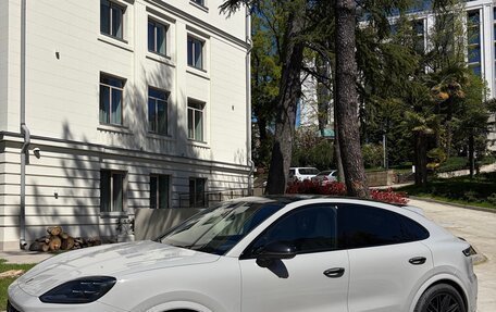 Porsche Cayenne III, 2025 год, 15 600 000 рублей, 3 фотография