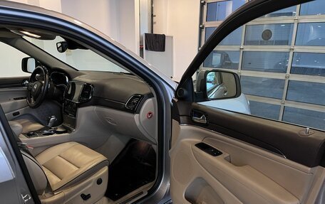 Jeep Grand Cherokee, 2021 год, 5 000 000 рублей, 27 фотография