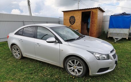 Chevrolet Cruze II, 2011 год, 600 000 рублей, 1 фотография