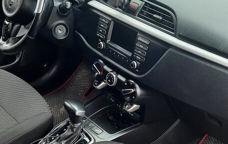 KIA Rio IV, 2018 год, 900 000 рублей, 7 фотография