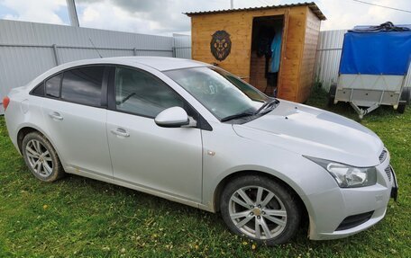 Chevrolet Cruze II, 2011 год, 600 000 рублей, 8 фотография