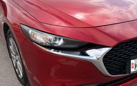 Mazda 3, 2021 год, 2 150 000 рублей, 8 фотография