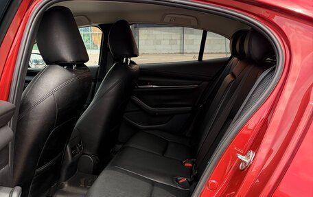 Mazda 3, 2021 год, 2 150 000 рублей, 15 фотография