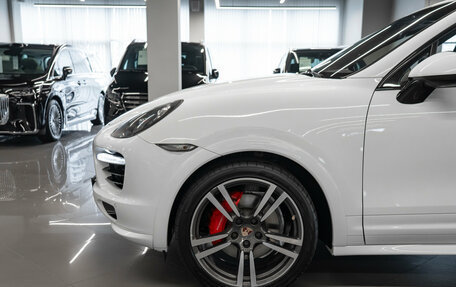 Porsche Cayenne III, 2013 год, 3 070 000 рублей, 28 фотография
