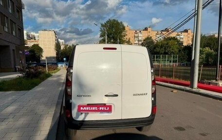 Renault Kangoo II рестайлинг, 2014 год, 850 000 рублей, 12 фотография