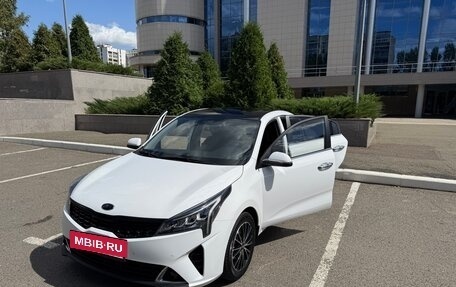 KIA Rio IV, 2021 год, 2 050 000 рублей, 10 фотография