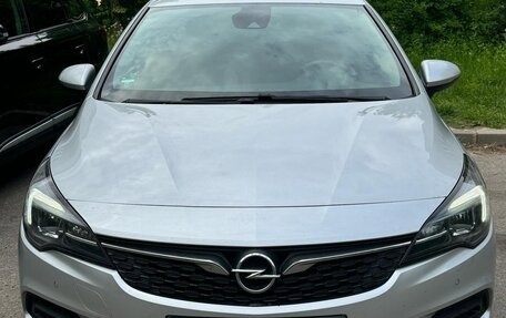 Opel Astra K, 2020 год, 1 300 000 рублей, 10 фотография