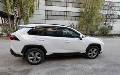 Toyota RAV4, 2021 год, 3 600 000 рублей, 1 фотография