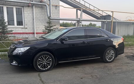 Toyota Camry, 2012 год, 1 390 000 рублей, 2 фотография
