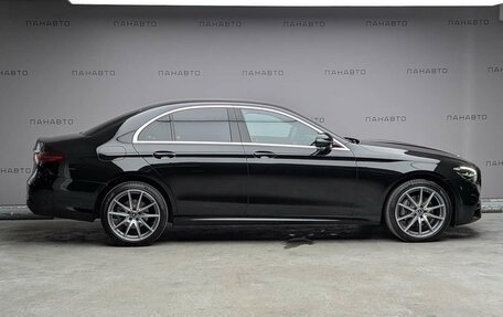 Mercedes-Benz E-Класс, 2022 год, 5 249 000 рублей, 2 фотография