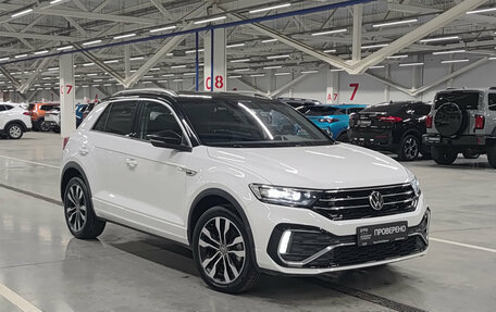Volkswagen T-Roc I, 2020 год, 2 720 000 рублей, 26 фотография