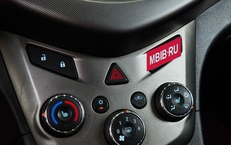 Chevrolet Aveo III, 2013 год, 799 000 рублей, 21 фотография