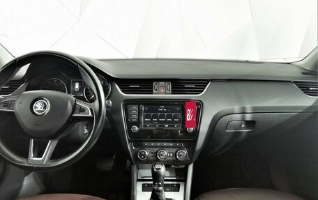 Skoda Octavia, 2016 год, 1 955 000 рублей, 13 фотография