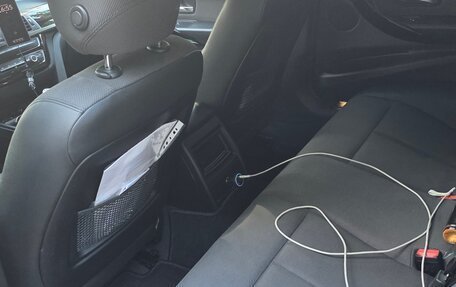 BMW 3 серия, 2018 год, 1 750 000 рублей, 12 фотография
