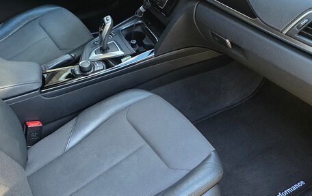 BMW 3 серия, 2018 год, 1 750 000 рублей, 11 фотография