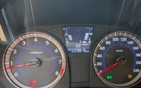 Hyundai Solaris II рестайлинг, 2013 год, 400 000 рублей, 7 фотография