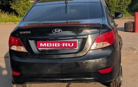 Hyundai Solaris II рестайлинг, 2013 год, 400 000 рублей, 8 фотография