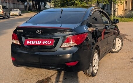 Hyundai Solaris II рестайлинг, 2013 год, 400 000 рублей, 9 фотография