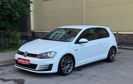 Volkswagen Golf GTI VII, 2014 год, 2 200 000 рублей, 1 фотография
