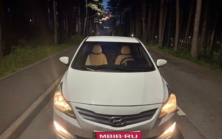 Hyundai Solaris II рестайлинг, 2016 год, 1 070 000 рублей, 1 фотография
