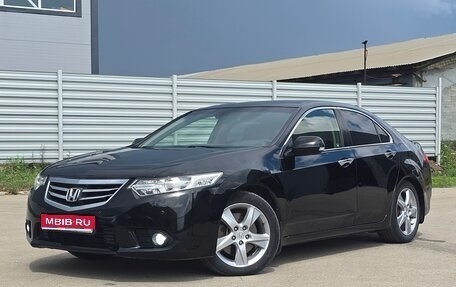 Honda Accord VIII рестайлинг, 2012 год, 1 390 000 рублей, 1 фотография