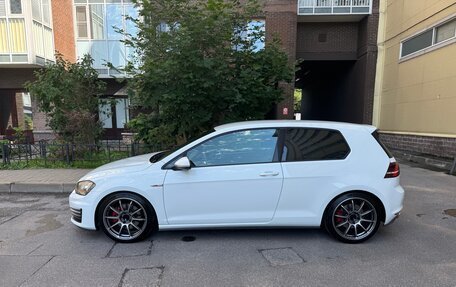 Volkswagen Golf GTI VII, 2014 год, 2 200 000 рублей, 2 фотография