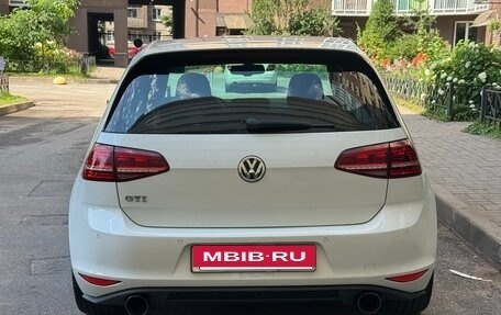 Volkswagen Golf GTI VII, 2014 год, 2 200 000 рублей, 4 фотография