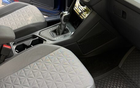 Volkswagen Tiguan II, 2021 год, 2 550 000 рублей, 10 фотография