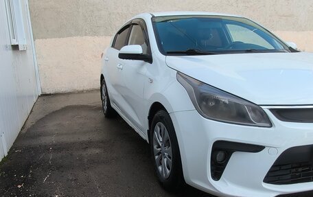 KIA Rio IV, 2020 год, 1 200 000 рублей, 10 фотография