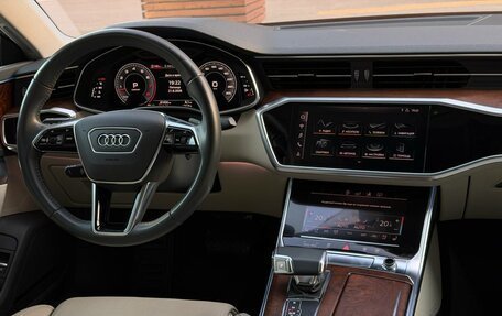 Audi A7, 2018 год, 4 500 000 рублей, 10 фотография