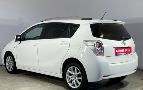 Toyota Verso I, 2012 год, 1 130 000 рублей, 9 фотография