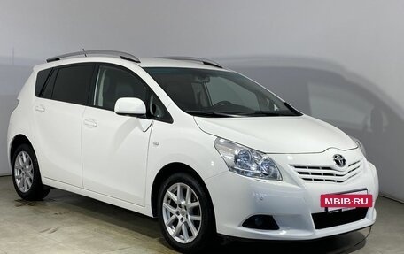 Toyota Verso I, 2012 год, 1 130 000 рублей, 4 фотография