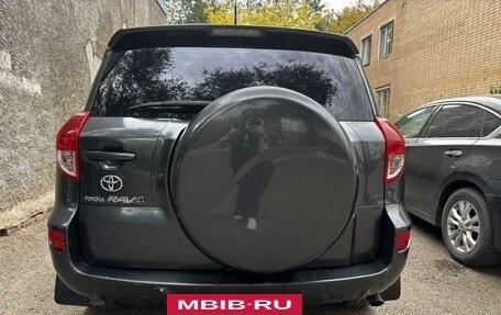 Toyota RAV4, 2005 год, 920 000 рублей, 3 фотография