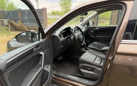 Volkswagen Tiguan II, 2018 год, 2 390 000 рублей, 7 фотография