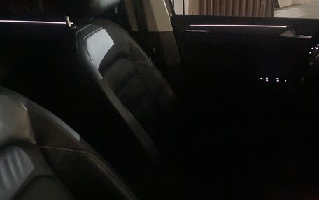 Volkswagen Tiguan II, 2018 год, 2 390 000 рублей, 23 фотография
