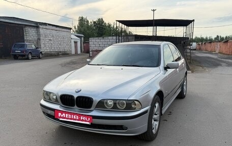 BMW 5 серия, 1999 год, 450 000 рублей, 8 фотография