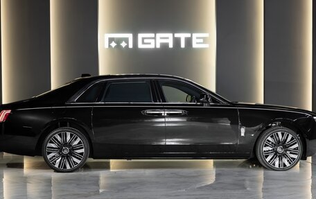 Rolls-Royce Ghost Series II рестайлинг, 2026 год, 68 351 104 рублей, 14 фотография