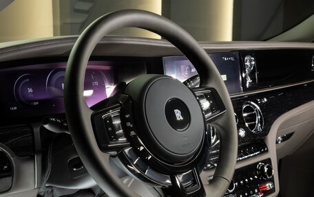 Rolls-Royce Ghost Series II рестайлинг, 2026 год, 68 351 104 рублей, 22 фотография