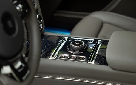 Rolls-Royce Ghost Series II рестайлинг, 2026 год, 68 351 104 рублей, 33 фотография